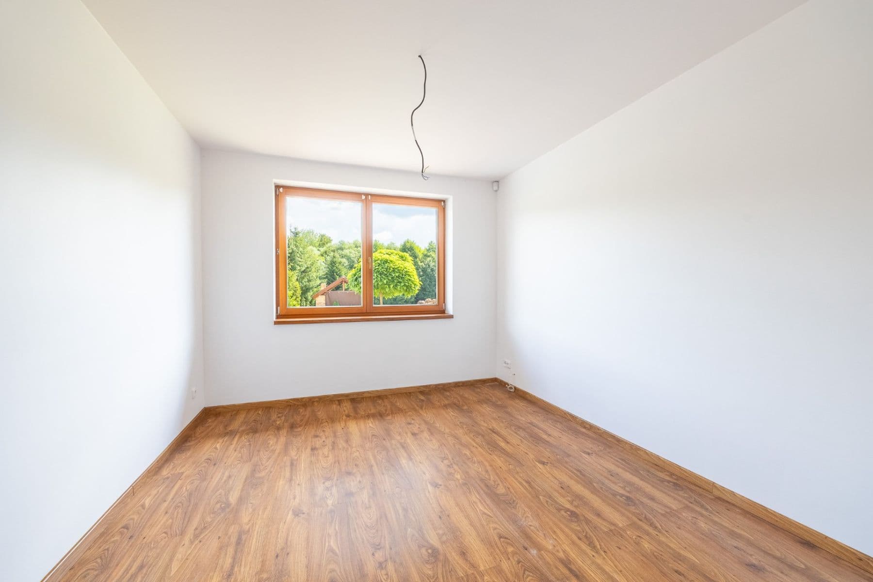 Prodej domu 122 m², pozemek 3.901 m², U brůdku, Lužná, Středočeský kraj Prodej domu 122 m², pozemek 3.901 m², U brůdku, Lužná, Středočeský kraj