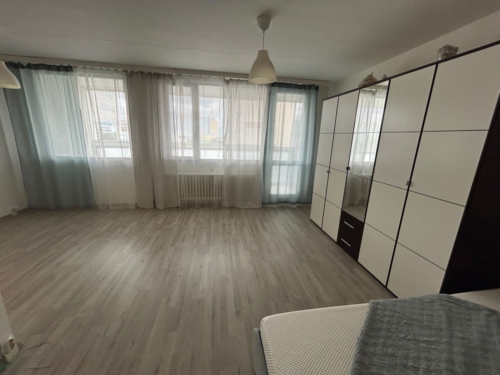 Pronájem bytu 1+kk 55 m², Poznaňská, Praha, Praha Pronájem bytu 1+kk 55 m², Poznaňská, Praha, Praha