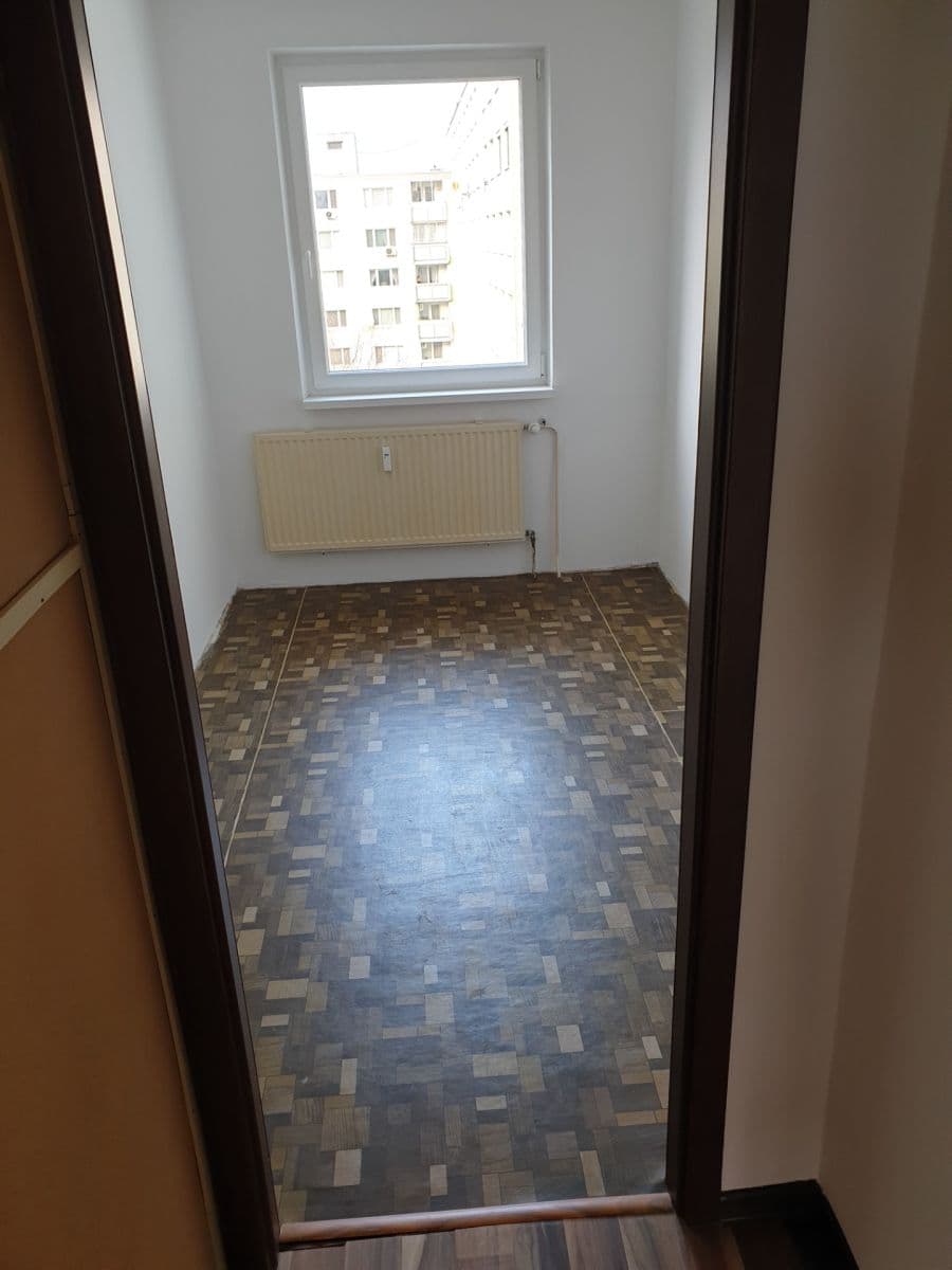 Prodej bytu 3+1 64 m², Jedľová, Vrakuňa, Bratislavský kraj Prodej bytu 3+1 64 m², Jedľová, Vrakuňa, Bratislavský kraj