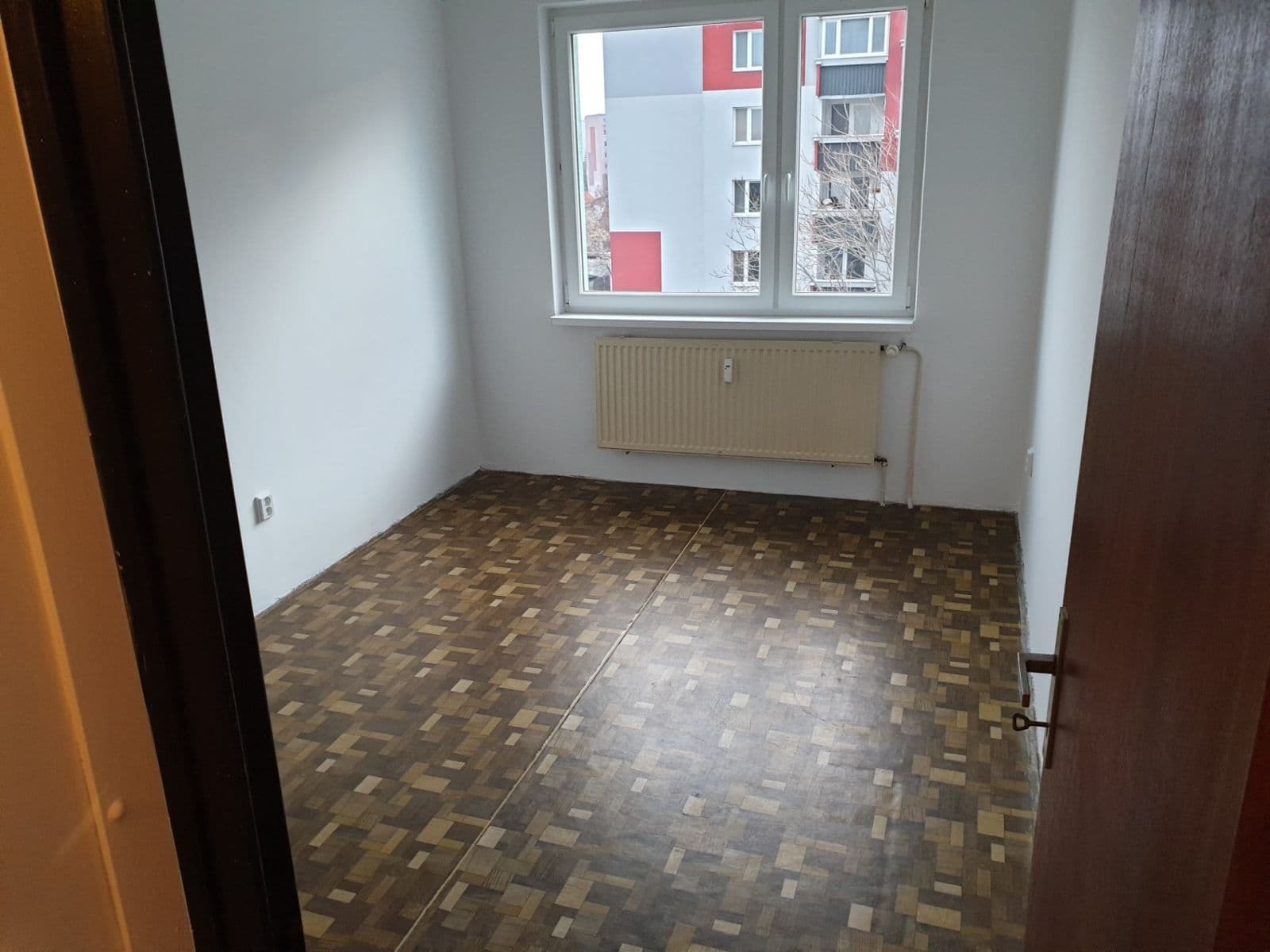 Prodej bytu 3+1 64 m², Jedľová, Vrakuňa, Bratislavský kraj Prodej bytu 3+1 64 m², Jedľová, Vrakuňa, Bratislavský kraj