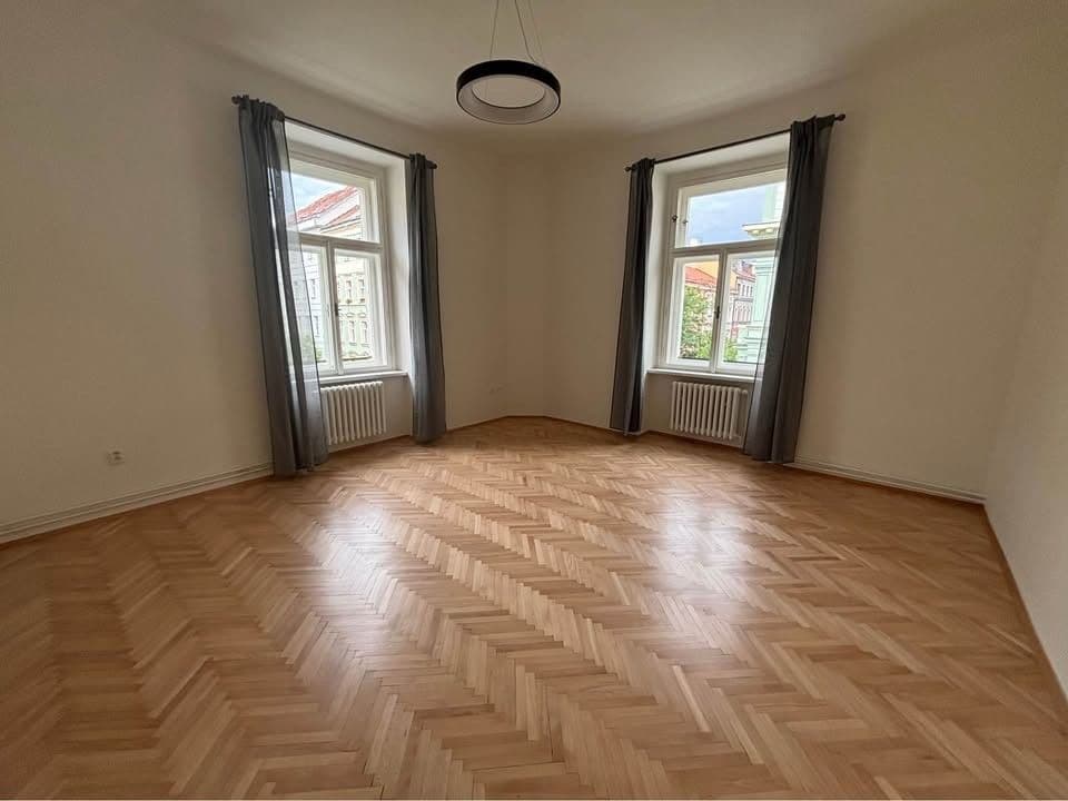 Pronájem bytu 1+1 59 m², Americká, Praha, Praha Pronájem bytu 1+1 59 m², Americká, Praha, Praha