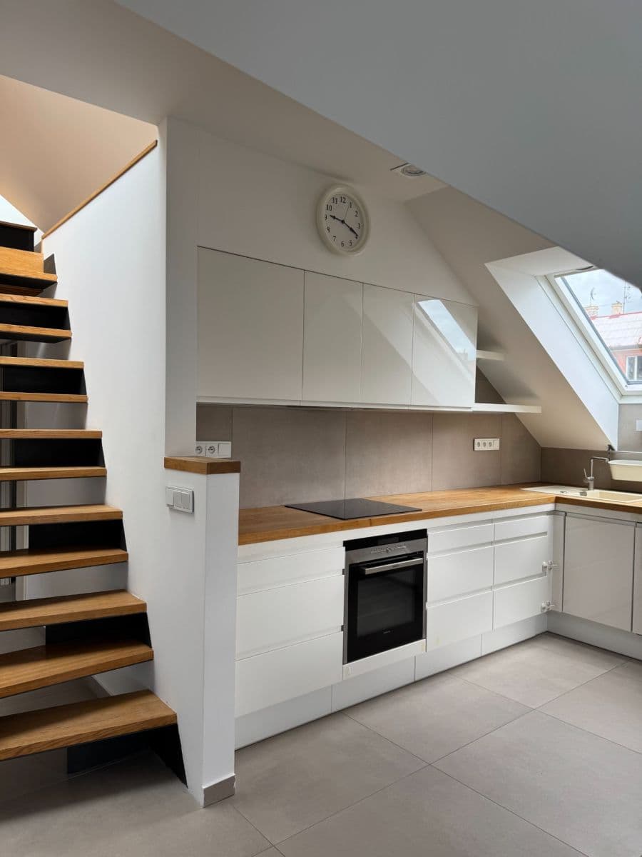 Pronájem bytu 3+kk 114 m², Fráni Šrámka, Praha, Praha Pronájem bytu 3+kk 114 m², Fráni Šrámka, Praha, Praha