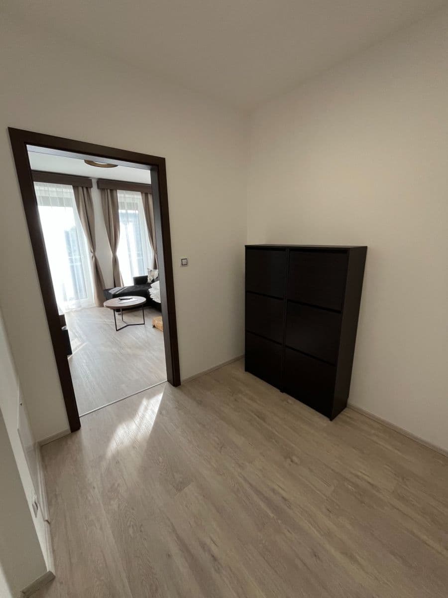 Pronájem bytu 3+kk 68 m², Březinky, Nové Město nad Metují, Královéhradecký kraj Pronájem bytu 3+kk 68 m², Březinky, Nové Město nad Metují, Královéhradecký kraj