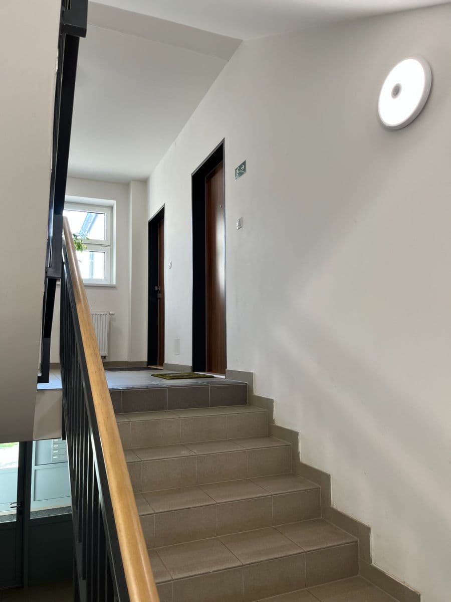 Pronájem bytu 3+kk 68 m², Březinky, Nové Město nad Metují, Královéhradecký kraj Pronájem bytu 3+kk 68 m², Březinky, Nové Město nad Metují, Královéhradecký kraj