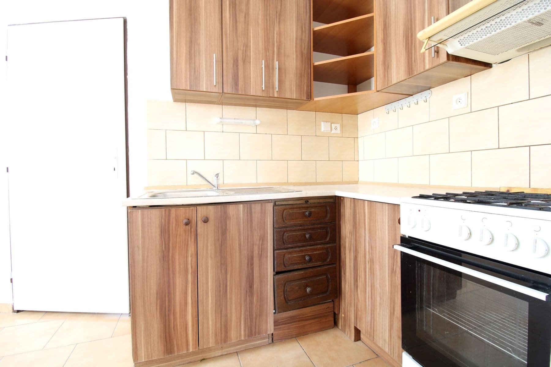 Pronájem domu 72 m², pozemek 25 m², Na Poříčí, Králův Dvůr, Středočeský kraj Pronájem domu 72 m², pozemek 25 m², Na Poříčí, Králův Dvůr, Středočeský kraj