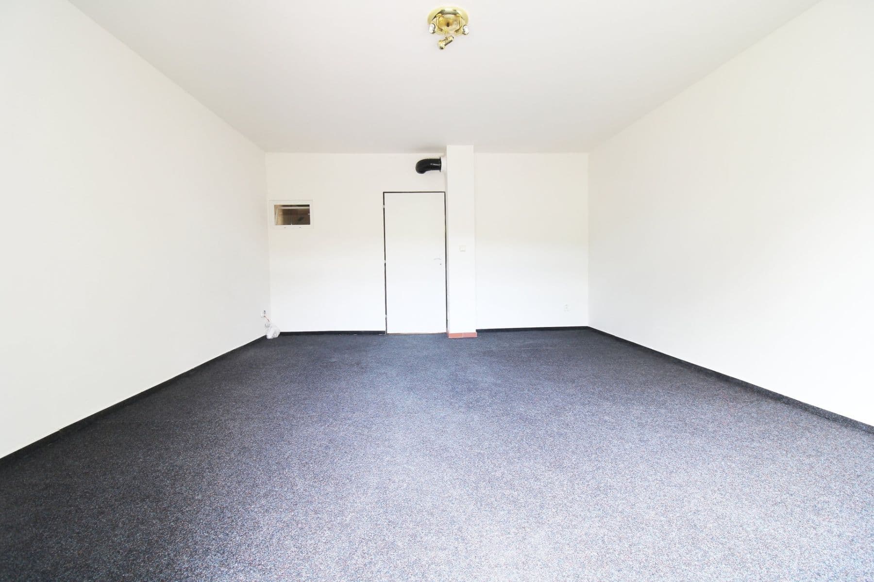 Pronájem domu 72 m², pozemek 25 m², Na Poříčí, Králův Dvůr, Středočeský kraj Pronájem domu 72 m², pozemek 25 m², Na Poříčí, Králův Dvůr, Středočeský kraj