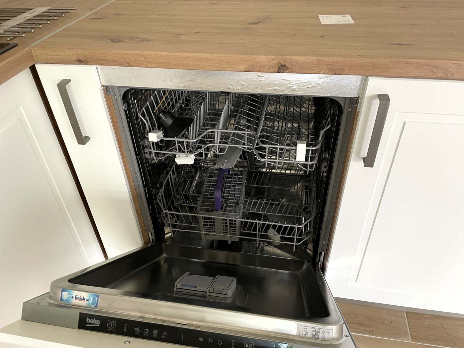 Pronájem bytu 2+1 70 m², Krokova, Ostrava, Moravskoslezský kraj Pronájem bytu 2+1 70 m², Krokova, Ostrava, Moravskoslezský kraj