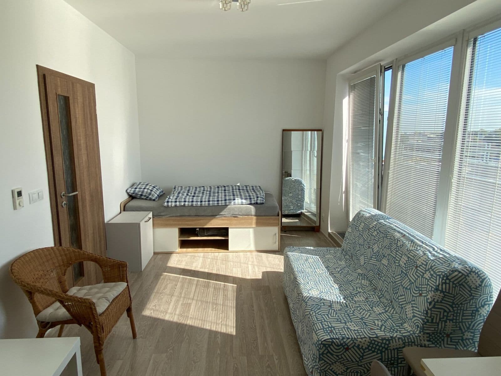 Pronájem bytu 1+kk 29 m², Frýdecká, Praha, Praha Pronájem bytu 1+kk 29 m², Frýdecká, Praha, Praha