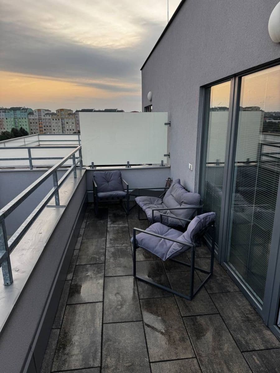 Pronájem bytu 1+kk 29 m², Frýdecká, Praha, Praha Pronájem bytu 1+kk 29 m², Frýdecká, Praha, Praha