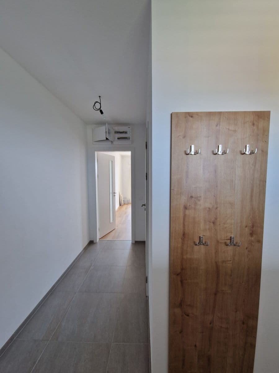 Pronájem bytu 1+kk 39 m², Milánská, Praha, Praha Pronájem bytu 1+kk 39 m², Milánská, Praha, Praha