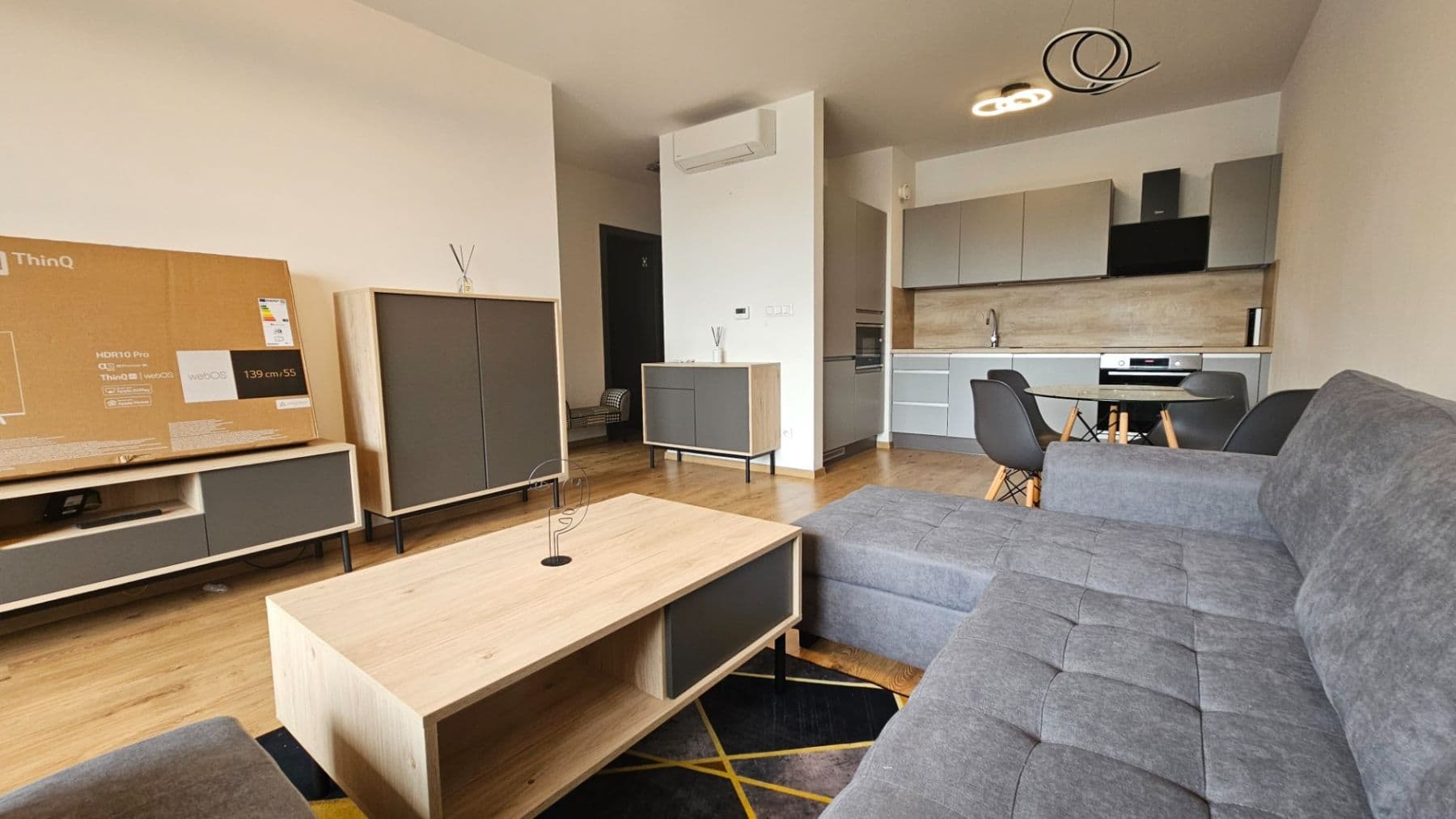 Pronájem bytu 2+1 57 m², Ružinov, Bratislavský kraj Pronájem bytu 2+1 57 m², Ružinov, Bratislavský kraj