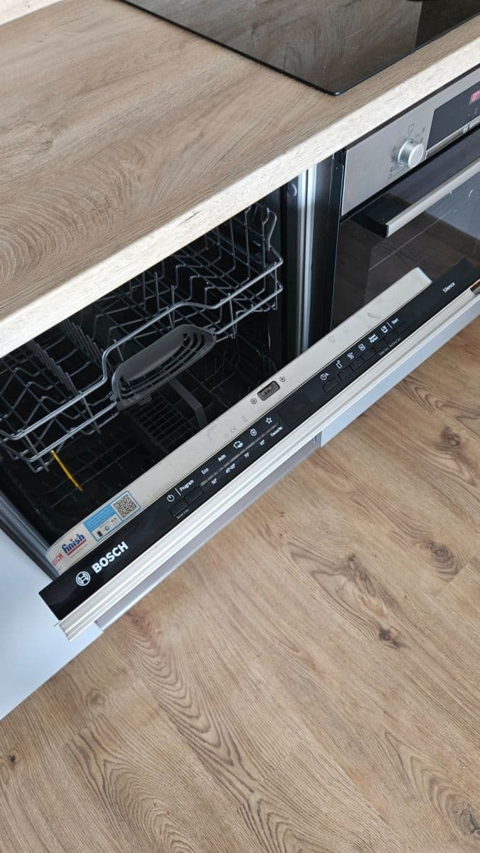 Pronájem bytu 2+1 57 m², Ružinov, Bratislavský kraj Pronájem bytu 2+1 57 m², Ružinov, Bratislavský kraj