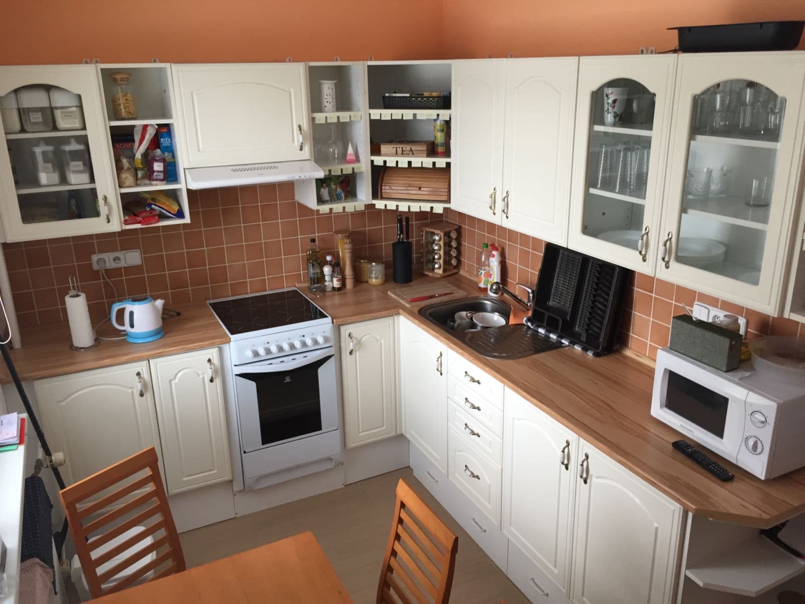 Pronájem bytu 3+1 75 m², Hrdinů, Liberec, Liberecký kraj Pronájem bytu 3+1 75 m², Hrdinů, Liberec, Liberecký kraj