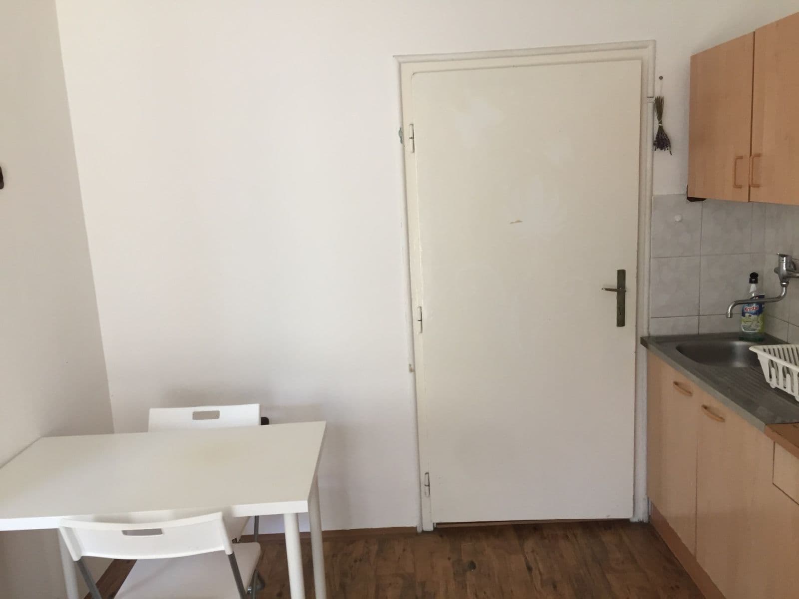 Pronájem bytu 2+1 47 m², Střední, Brno, Jihomoravský kraj Pronájem bytu 2+1 47 m², Střední, Brno, Jihomoravský kraj