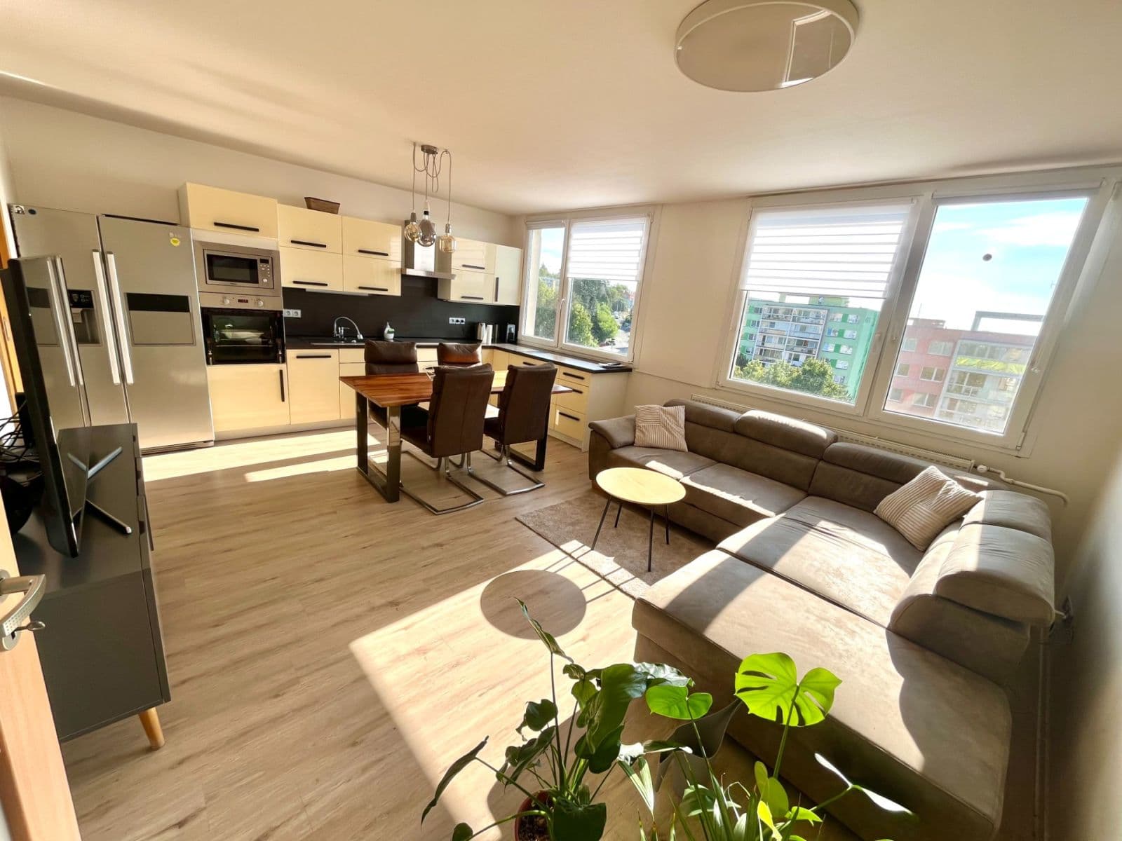 Pronájem bytu 4+kk 81 m², Písečná, Praha, Praha Pronájem bytu 4+kk 81 m², Písečná, Praha, Praha