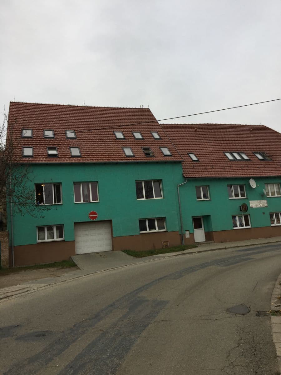 Pronájem bytu 1+1 47 m², 1. května, Rosice, Jihomoravský kraj Pronájem bytu 1+1 47 m², 1. května, Rosice, Jihomoravský kraj
