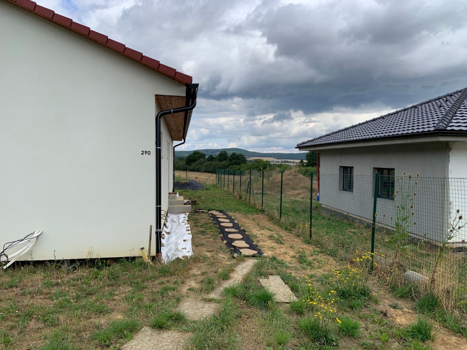 Prodej domu 84 m², pozemek 1.114 m², Újezd, Středočeský kraj Prodej domu 84 m², pozemek 1.114 m², Újezd, Středočeský kraj