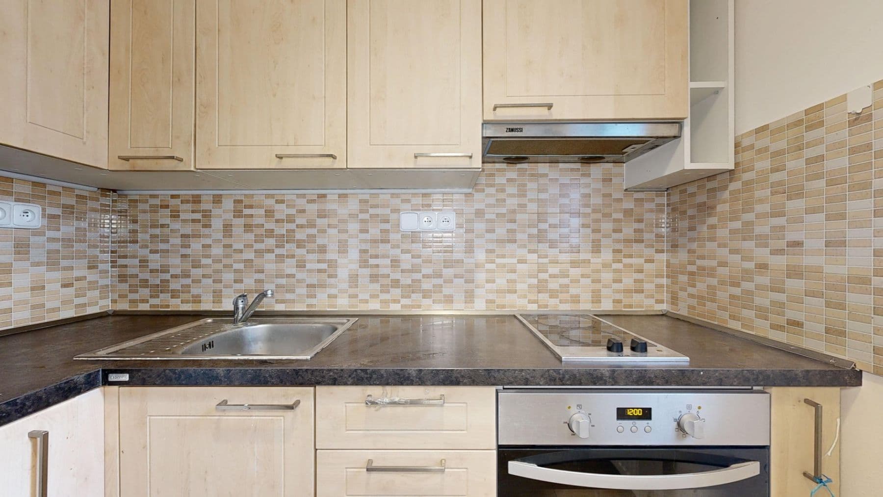 Prodej bytu 2+1 46 m², U Nikolajky, Praha, Praha Prodej bytu 2+1 46 m², U Nikolajky, Praha, Praha