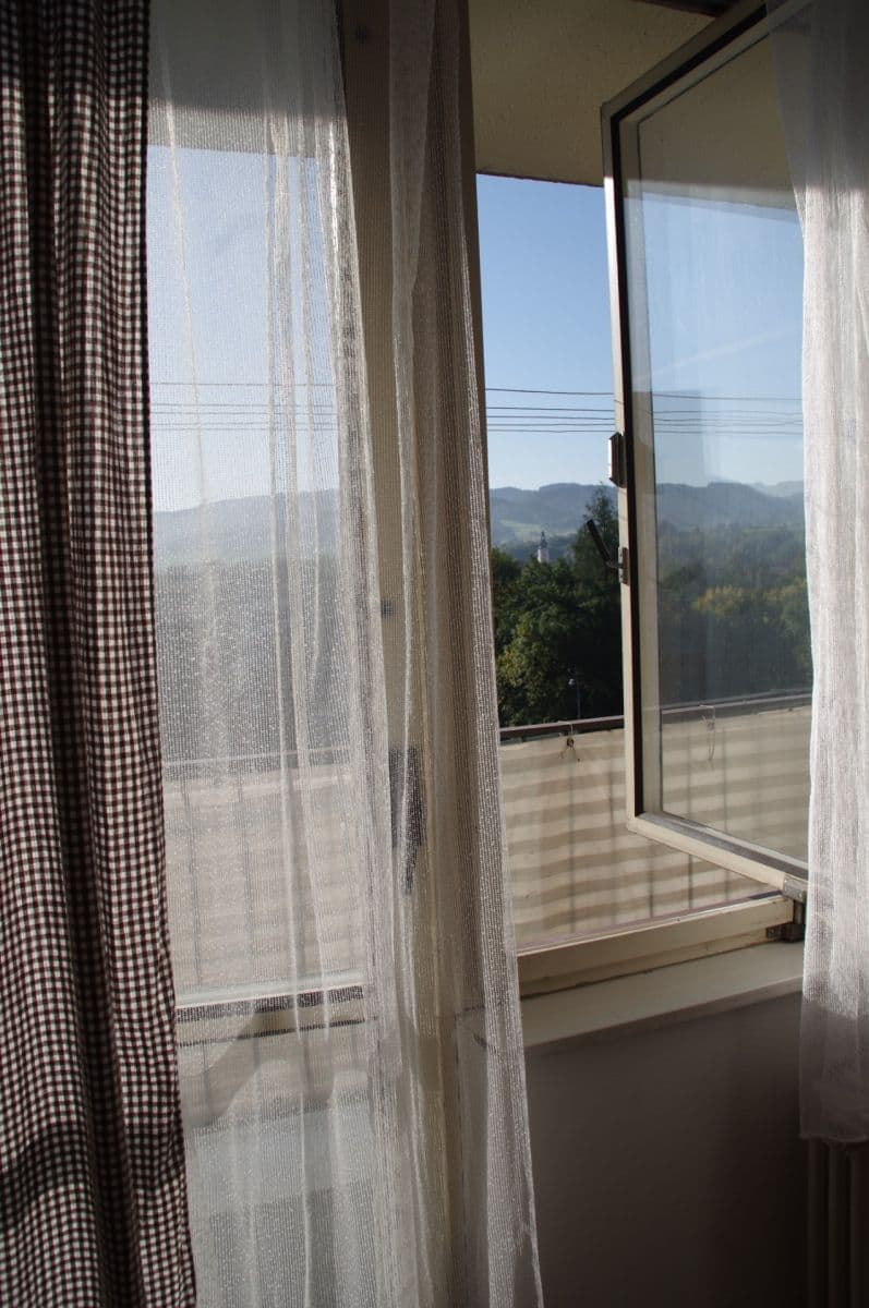 Pronájem bytu 1+1 33 m², Kulturní, Rožnov pod Radhoštěm, Zlínský kraj Pronájem bytu 1+1 33 m², Kulturní, Rožnov pod Radhoštěm, Zlínský kraj