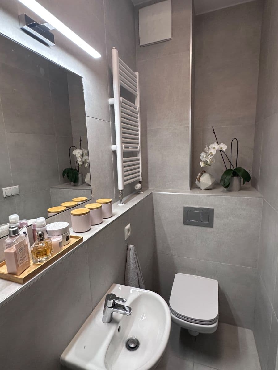 Prodej bytu 4+1 119 m², Pod Vtáčnikom, Nové Mesto, Bratislavský kraj Prodej bytu 4+1 119 m², Pod Vtáčnikom, Nové Mesto, Bratislavský kraj