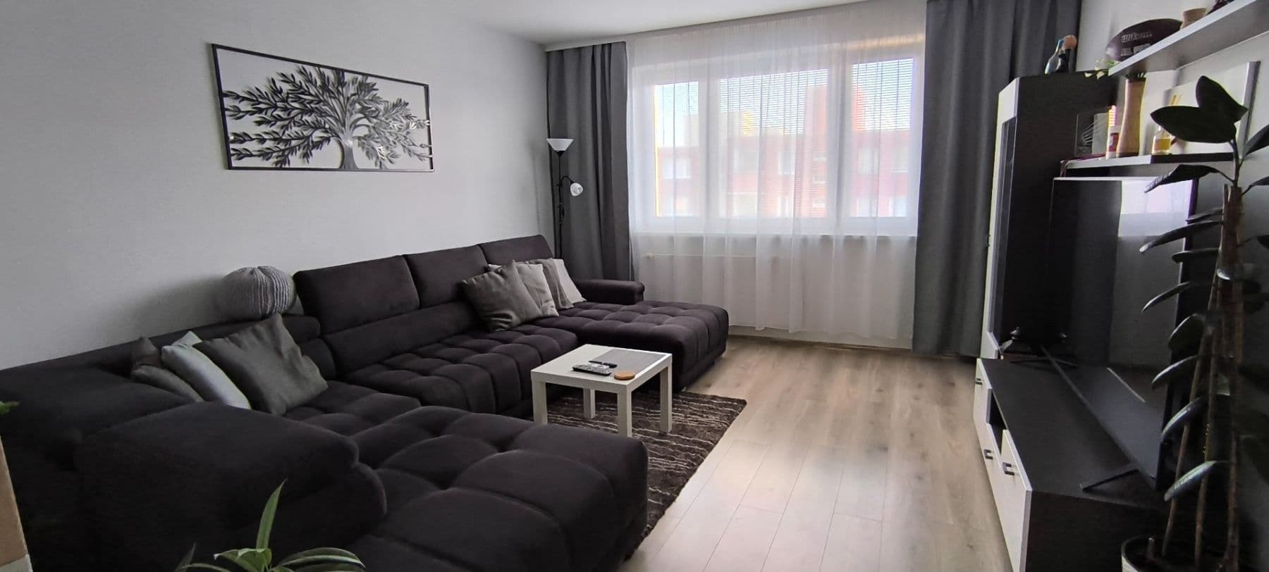 Prodej bytu 4+1 78 m², Jedľová, Vrakuňa, Bratislavský kraj Prodej bytu 4+1 78 m², Jedľová, Vrakuňa, Bratislavský kraj