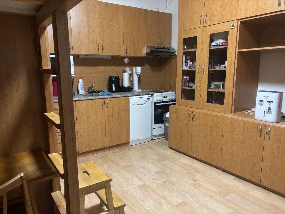 Pronájem bytu 1+kk 25 m², U Jezerky, Praha, Praha Pronájem bytu 1+kk 25 m², U Jezerky, Praha, Praha
