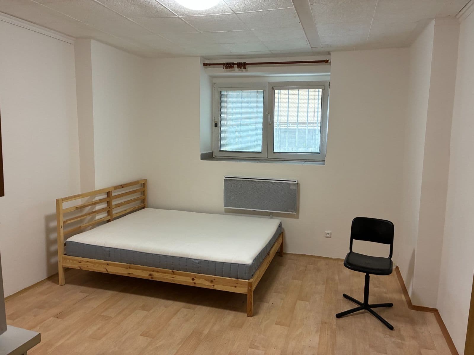 Pronájem bytu 1+kk 25 m², U Jezerky, Praha, Praha Pronájem bytu 1+kk 25 m², U Jezerky, Praha, Praha