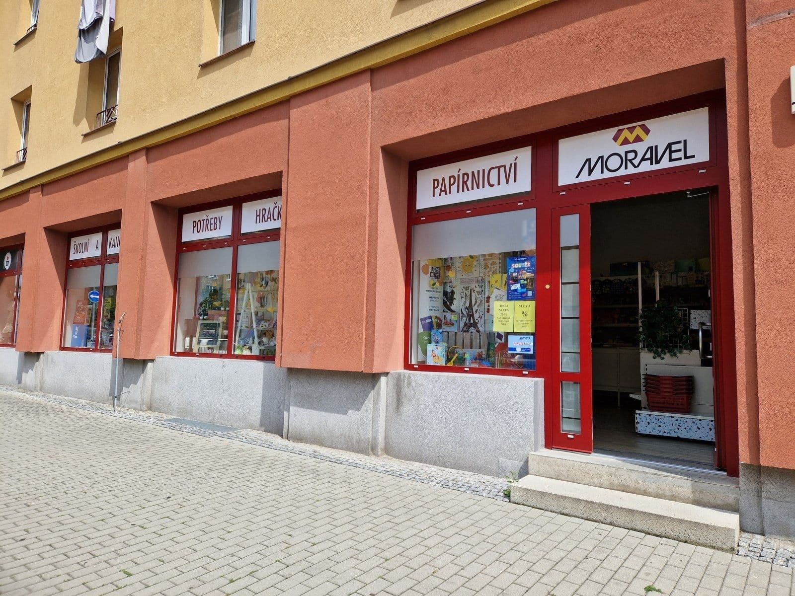 Pronájem nebytového prostoru 89 m², Slovenského národního povstání, Havířov, Moravskoslezský kraj Pronájem nebytového prostoru 89 m², Slovenského národního povstání, Havířov, Moravskoslezský kraj