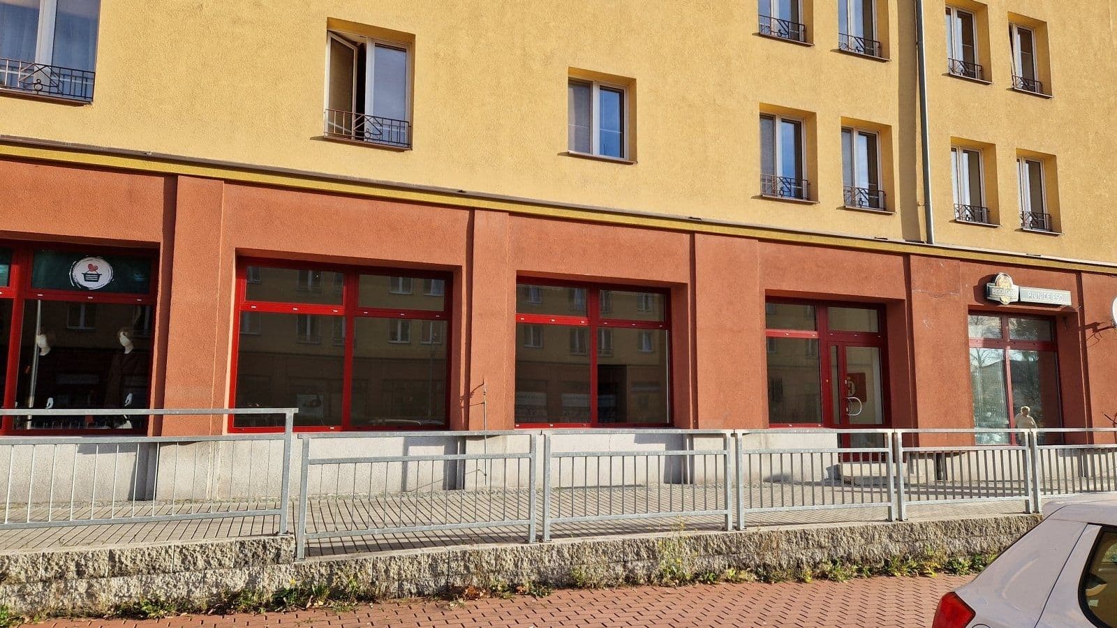 Pronájem nebytového prostoru 89 m², Slovenského národního povstání, Havířov, Moravskoslezský kraj Pronájem nebytového prostoru 89 m², Slovenského národního povstání, Havířov, Moravskoslezský kraj