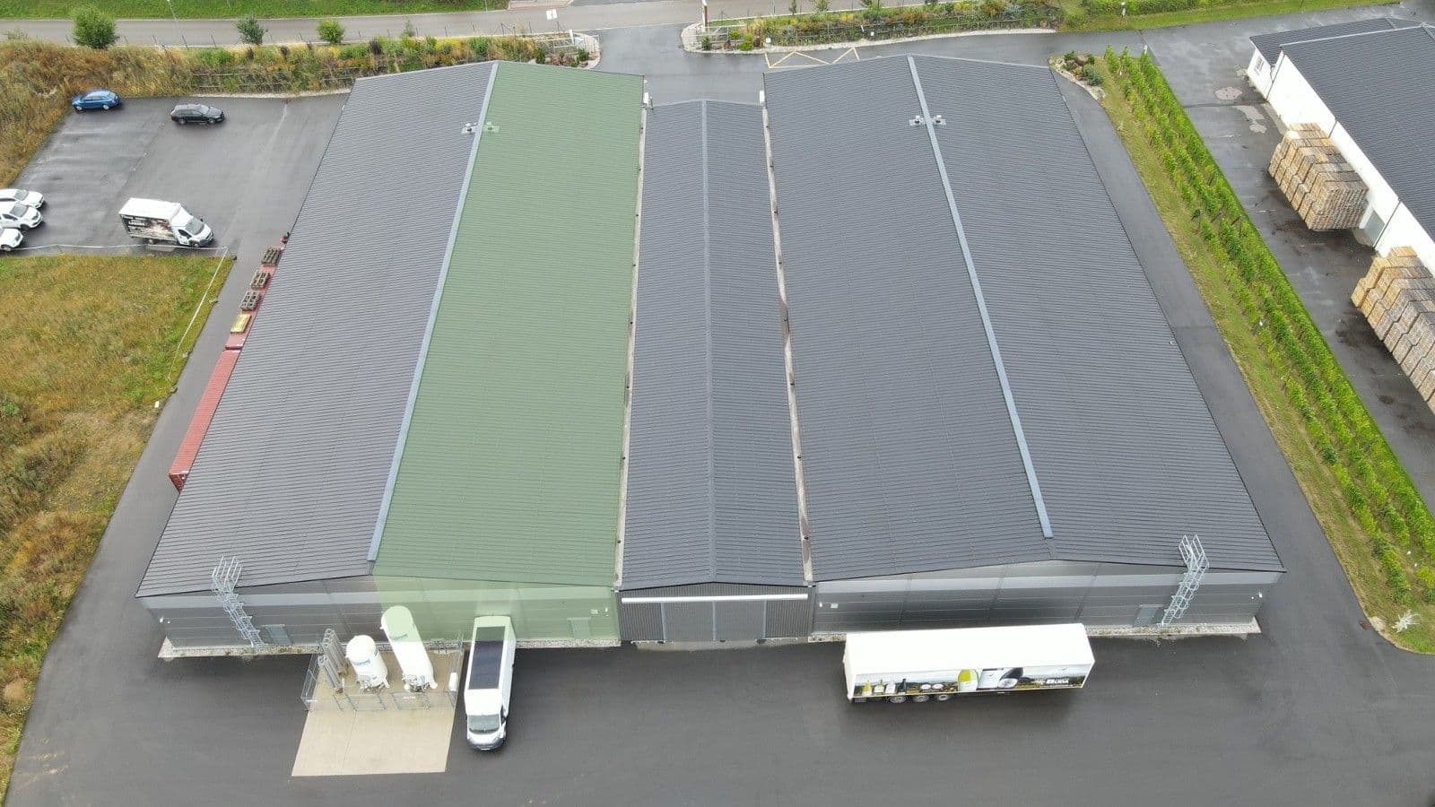 Pronájem nebytového prostoru 1.106 m², Hlavní, Herink, Středočeský kraj Pronájem nebytového prostoru 1.106 m², Hlavní, Herink, Středočeský kraj