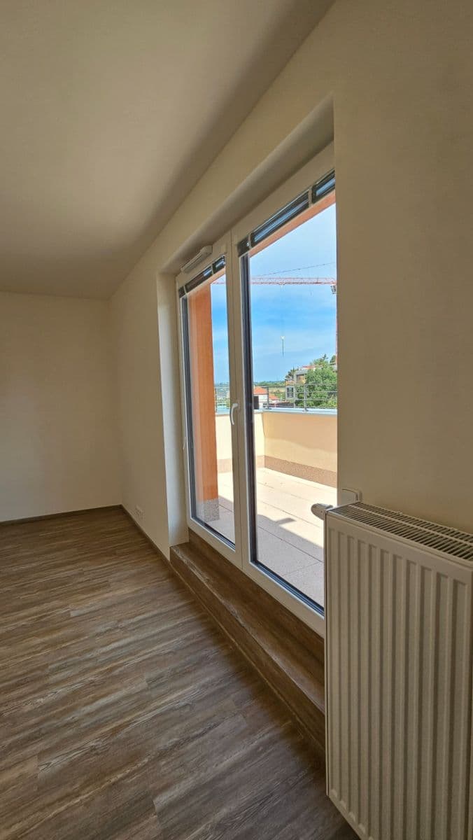 Pronájem bytu 2+kk 33 m², Sinkulova, Praha, Praha Pronájem bytu 2+kk 33 m², Sinkulova, Praha, Praha