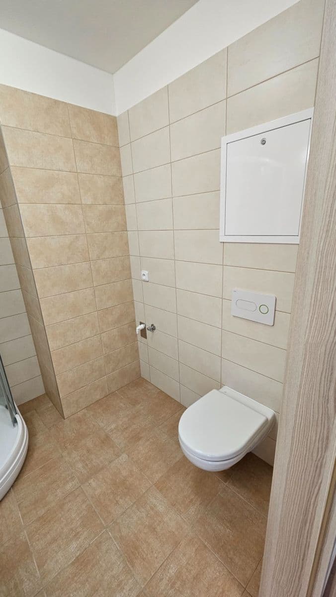 Pronájem bytu 2+kk 33 m², Sinkulova, Praha, Praha Pronájem bytu 2+kk 33 m², Sinkulova, Praha, Praha