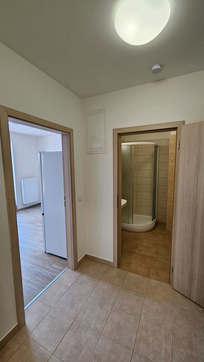Pronájem bytu 2+kk 33 m², Sinkulova, Praha, Praha Pronájem bytu 2+kk 33 m², Sinkulova, Praha, Praha