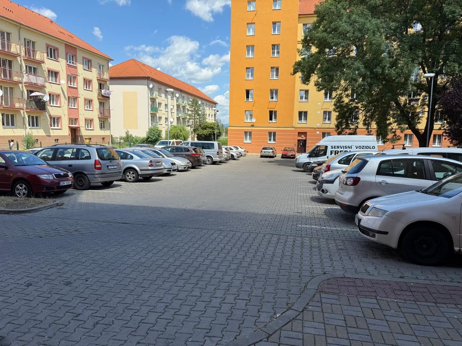 Prodej bytu 2+1 56 m², tř. Budovatelů, Most, Ústecký kraj Prodej bytu 2+1 56 m², tř. Budovatelů, Most, Ústecký kraj