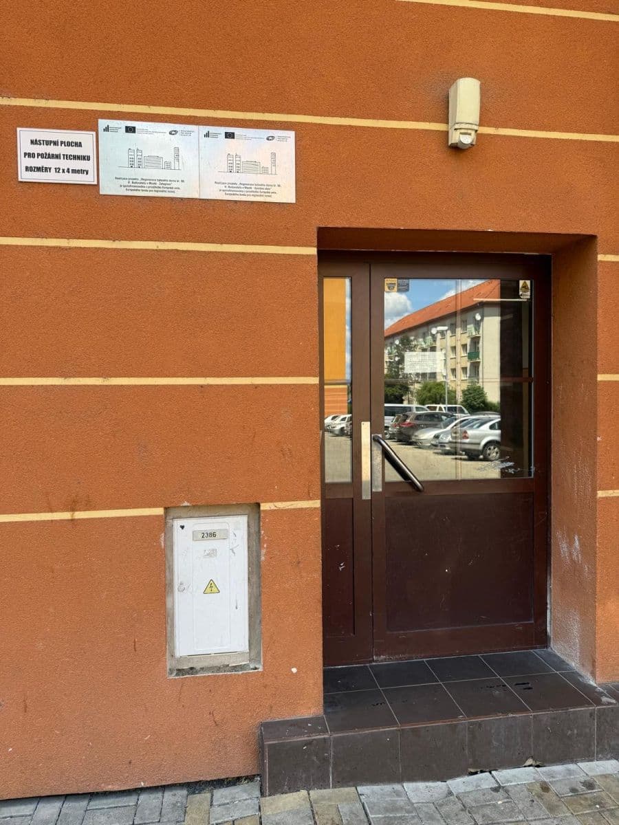 Prodej bytu 2+1 56 m², tř. Budovatelů, Most, Ústecký kraj Prodej bytu 2+1 56 m², tř. Budovatelů, Most, Ústecký kraj