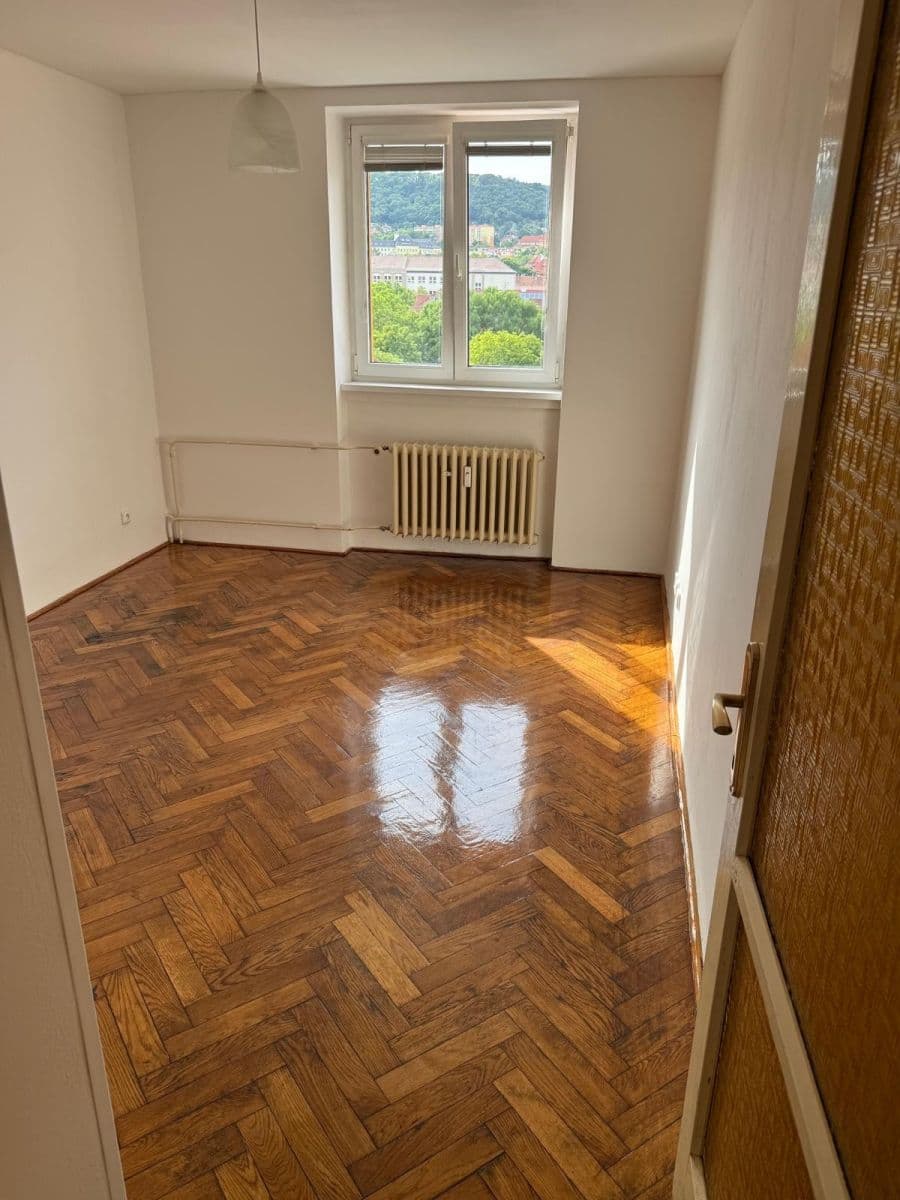 Prodej bytu 2+1 56 m², tř. Budovatelů, Most, Ústecký kraj Prodej bytu 2+1 56 m², tř. Budovatelů, Most, Ústecký kraj