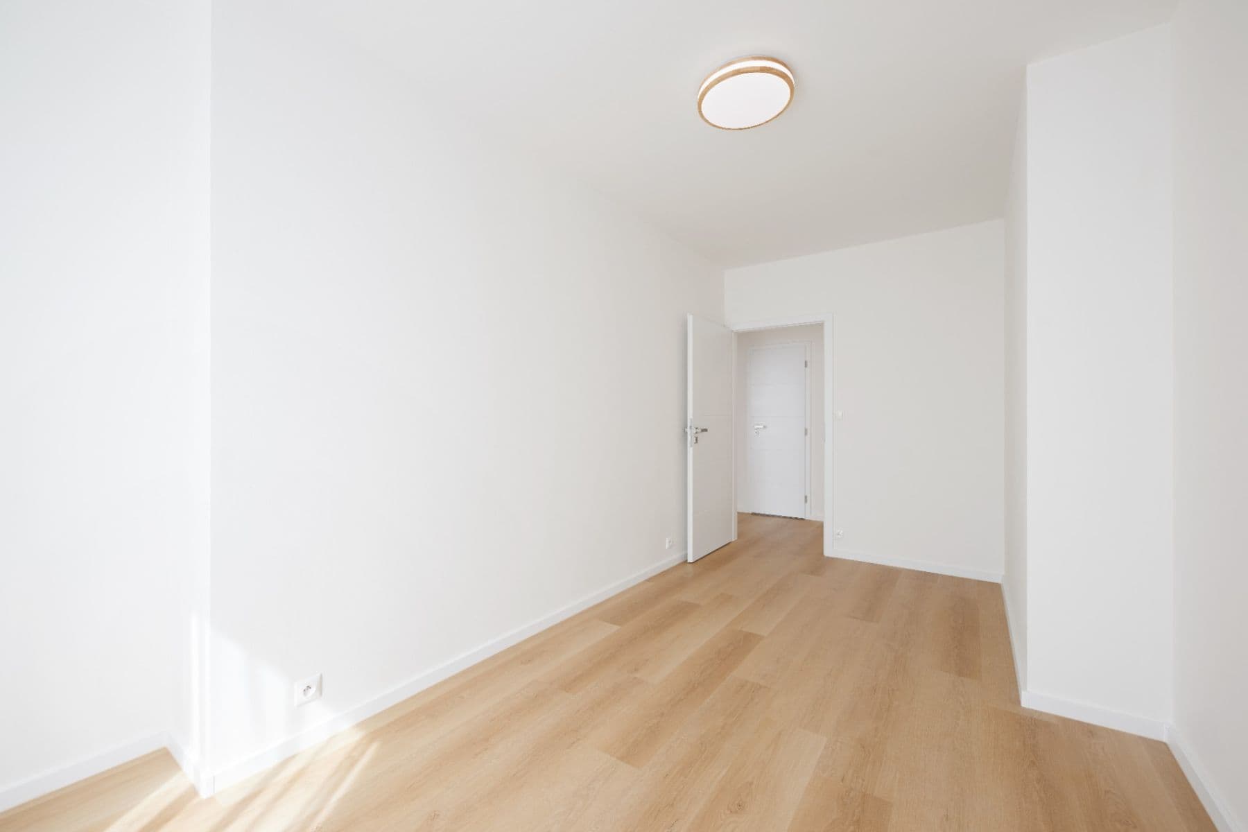 Pronájem bytu 4+kk 94 m², Terezínská, Praha, Praha Pronájem bytu 4+kk 94 m², Terezínská, Praha, Praha