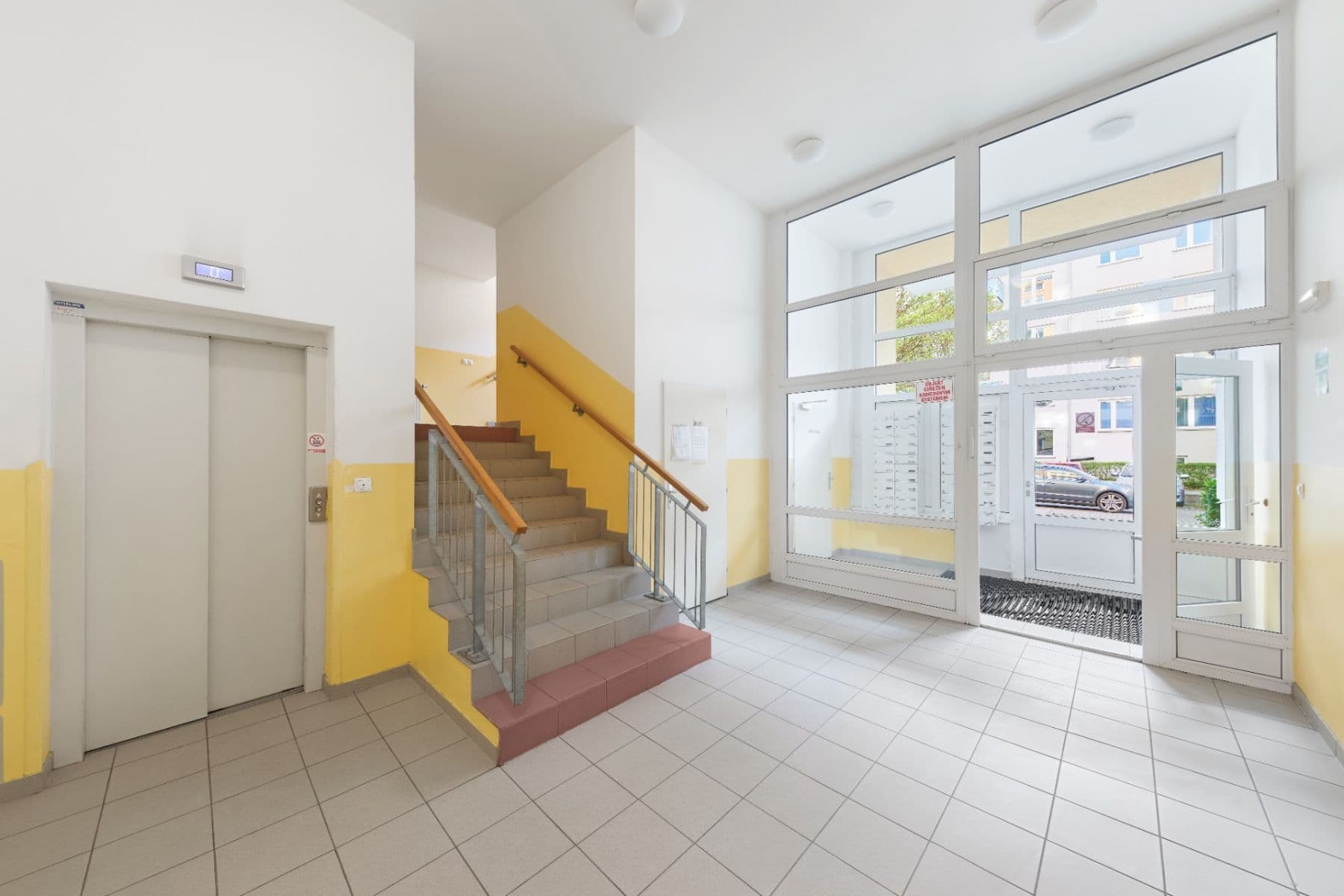 Pronájem bytu 4+kk 94 m², Terezínská, Praha, Praha Pronájem bytu 4+kk 94 m², Terezínská, Praha, Praha