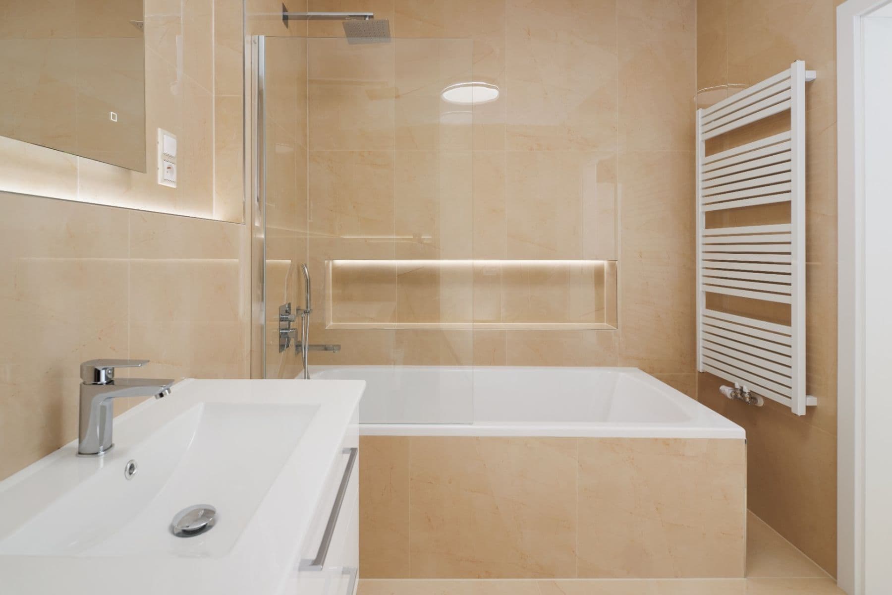 Pronájem bytu 4+kk 94 m², Terezínská, Praha, Praha Pronájem bytu 4+kk 94 m², Terezínská, Praha, Praha