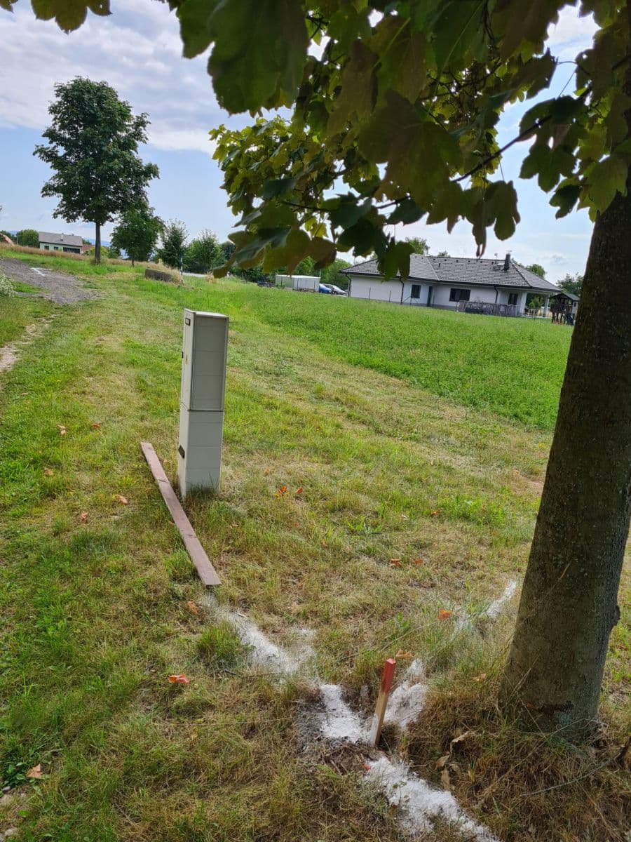 Prodej pozemku 1.488 m², Lično, Královéhradecký kraj Prodej pozemku 1.488 m², Lično, Královéhradecký kraj