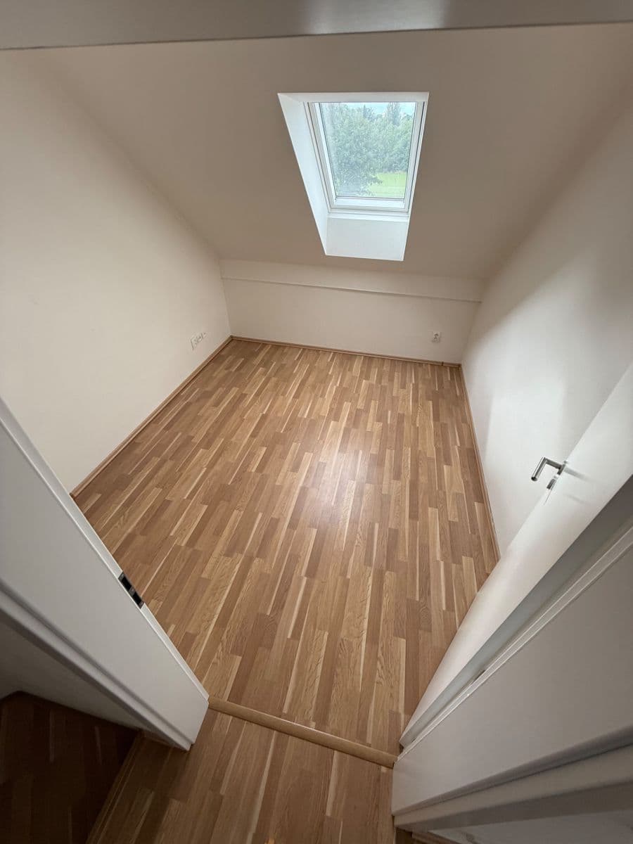 Pronájem bytu 4+kk 96 m², Habrová, Plzeň, Plzeňský kraj Pronájem bytu 4+kk 96 m², Habrová, Plzeň, Plzeňský kraj