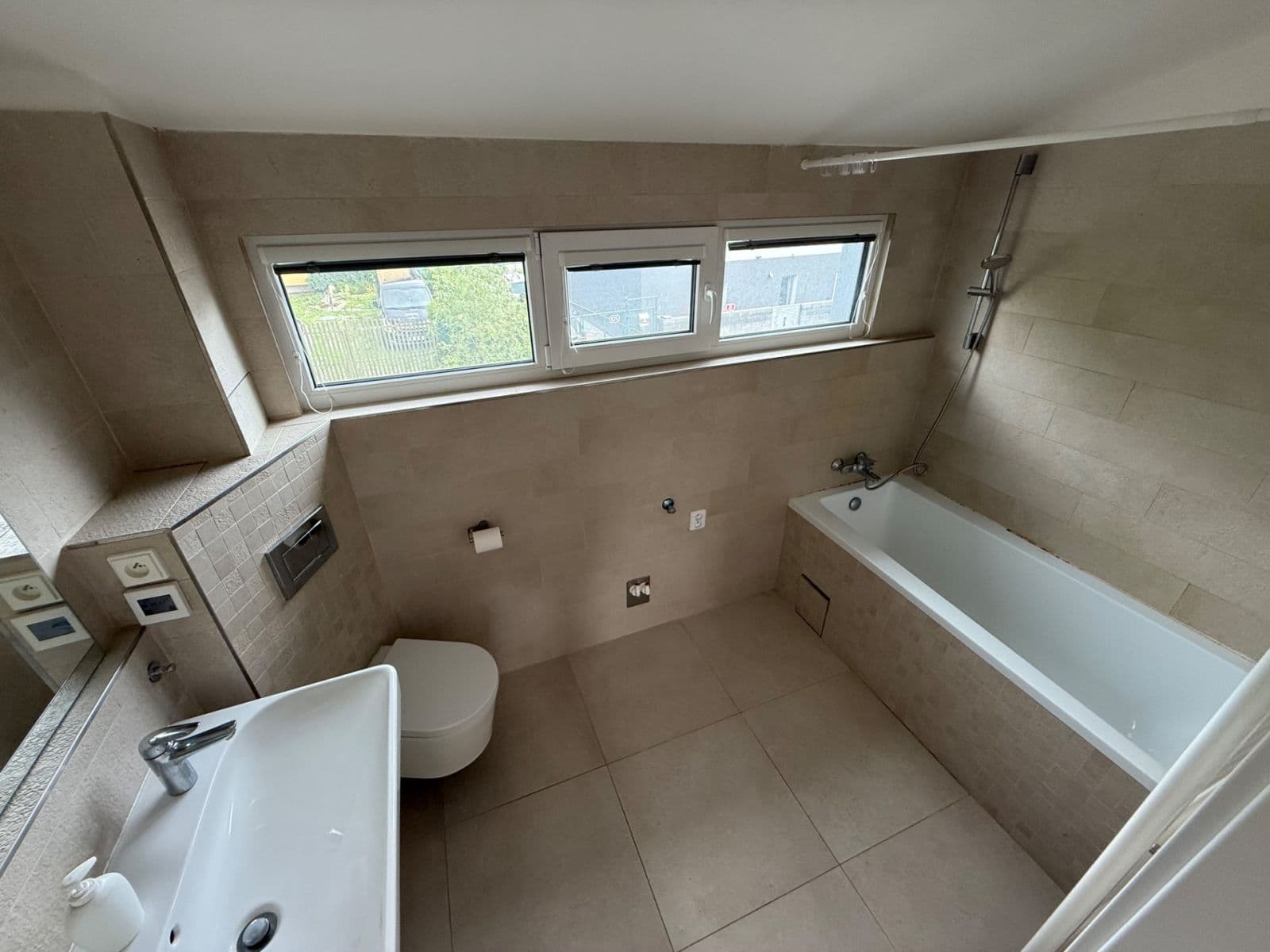 Pronájem bytu 4+kk 96 m², Habrová, Plzeň, Plzeňský kraj Pronájem bytu 4+kk 96 m², Habrová, Plzeň, Plzeňský kraj