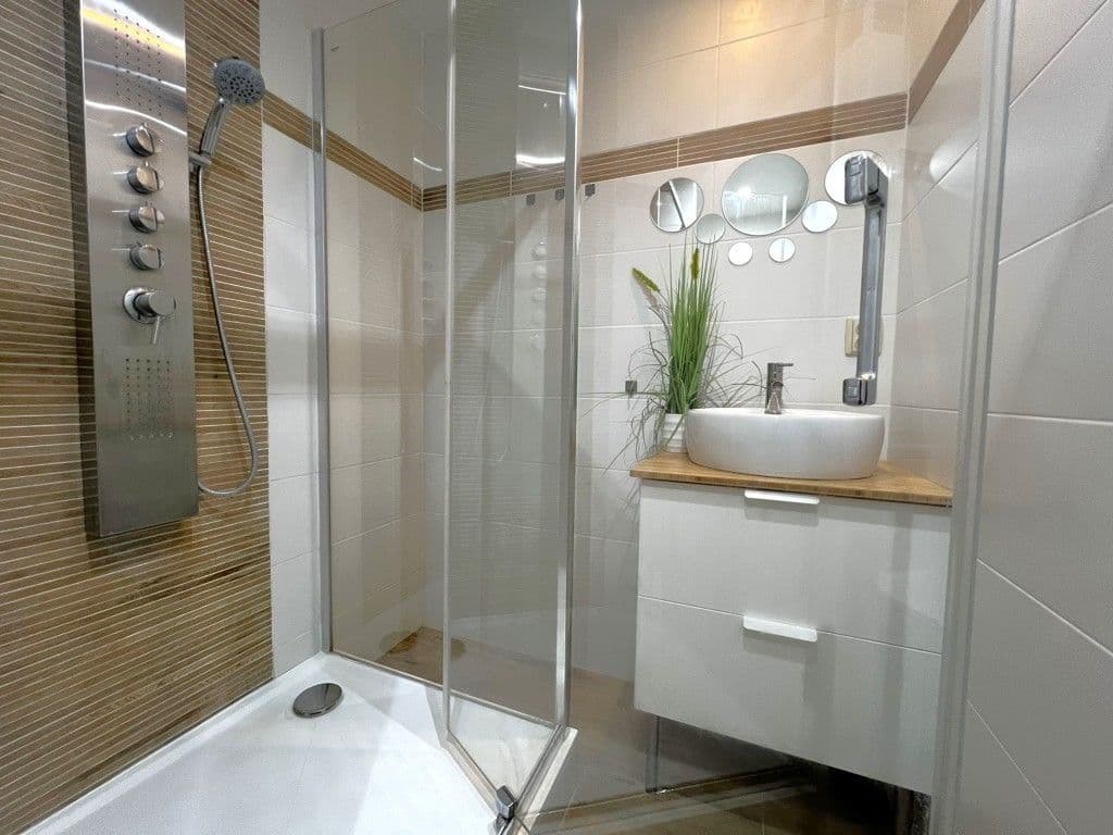 Pronájem bytu 3+1 69 m², Úštěk, Ústecký kraj Pronájem bytu 3+1 69 m², Úštěk, Ústecký kraj