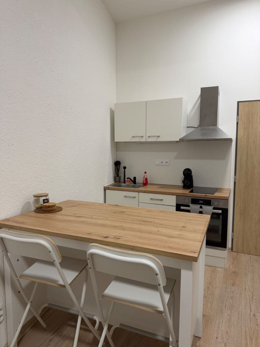 Pronájem bytu 1+kk 35 m², Koliště, Brno, Jihomoravský kraj Pronájem bytu 1+kk 35 m², Koliště, Brno, Jihomoravský kraj