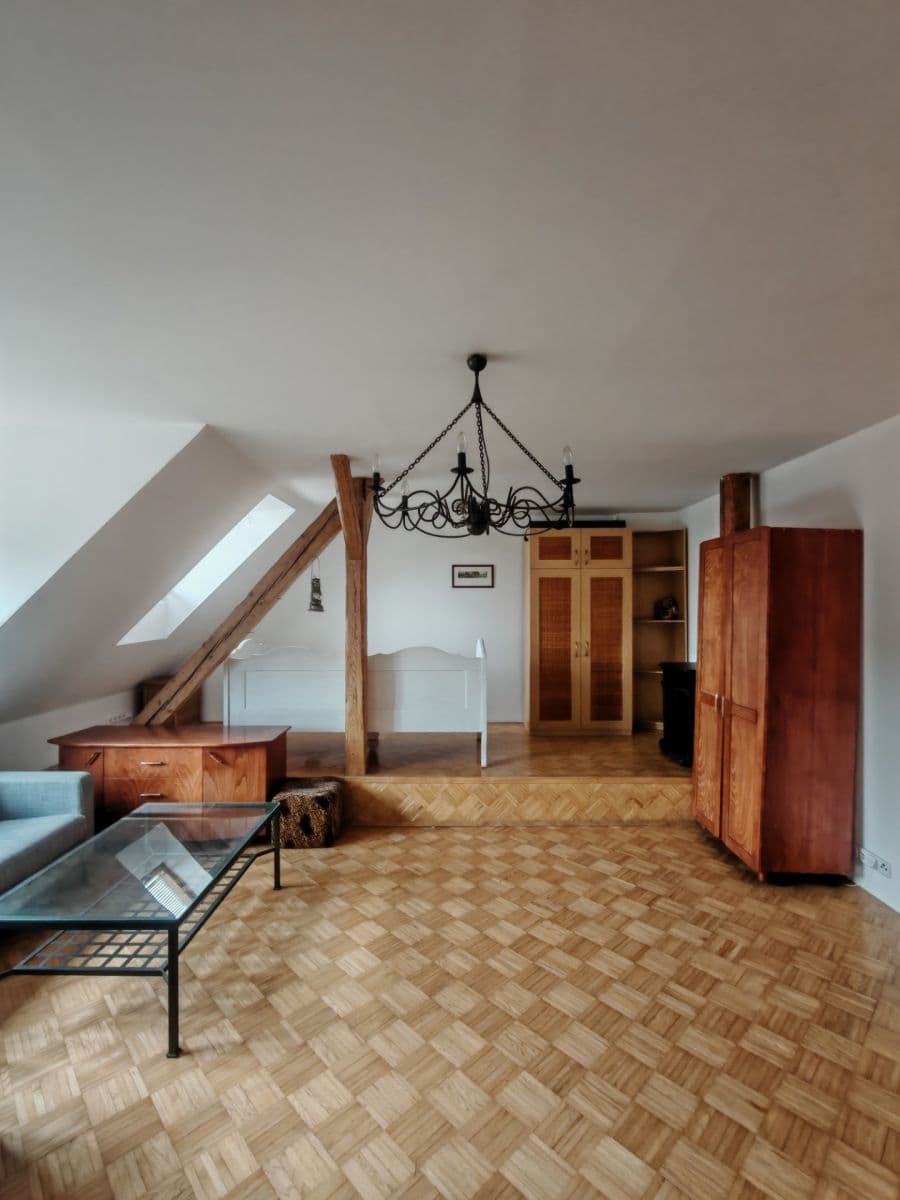 Pronájem bytu 2+kk 95 m², Praskova, Olomouc, Olomoucký kraj Pronájem bytu 2+kk 95 m², Praskova, Olomouc, Olomoucký kraj
