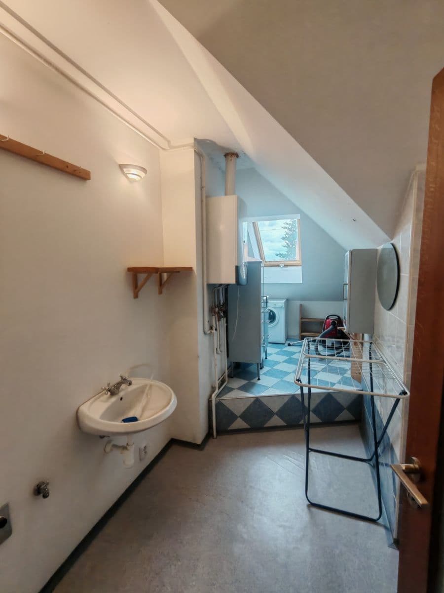 Pronájem bytu 2+kk 95 m², Praskova, Olomouc, Olomoucký kraj Pronájem bytu 2+kk 95 m², Praskova, Olomouc, Olomoucký kraj