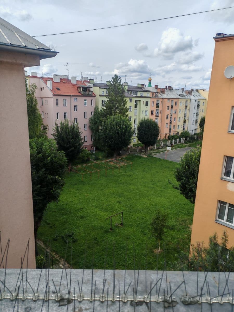 Pronájem bytu 2+kk 95 m², Praskova, Olomouc, Olomoucký kraj Pronájem bytu 2+kk 95 m², Praskova, Olomouc, Olomoucký kraj