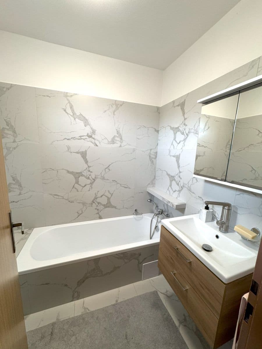 Prodej domu 258 m², pozemek 1.036 m², Bystřice, Moravskoslezský kraj Prodej domu 258 m², pozemek 1.036 m², Bystřice, Moravskoslezský kraj