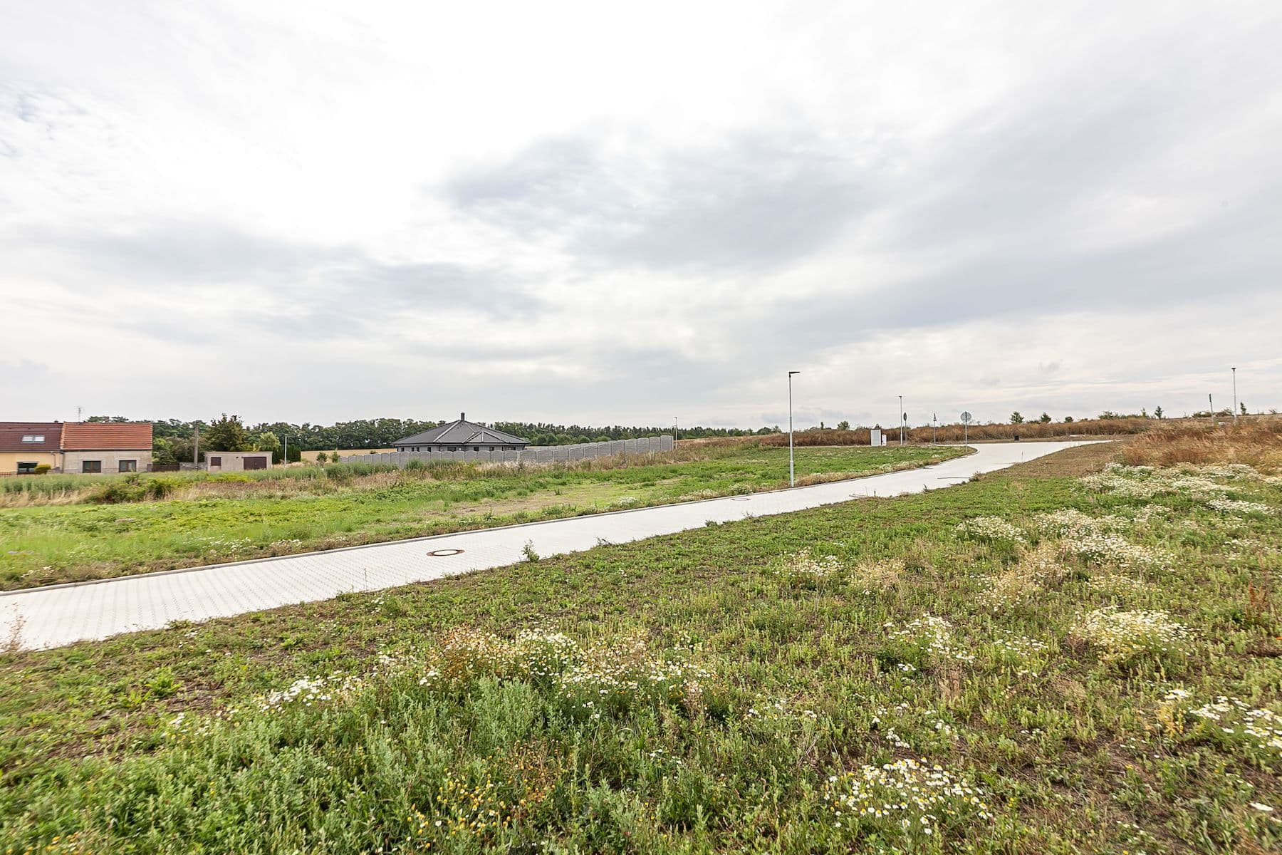 Prodej pozemku 2.145 m², Dolany, Dolany, Středočeský kraj Prodej pozemku 2.145 m², Dolany, Dolany, Středočeský kraj