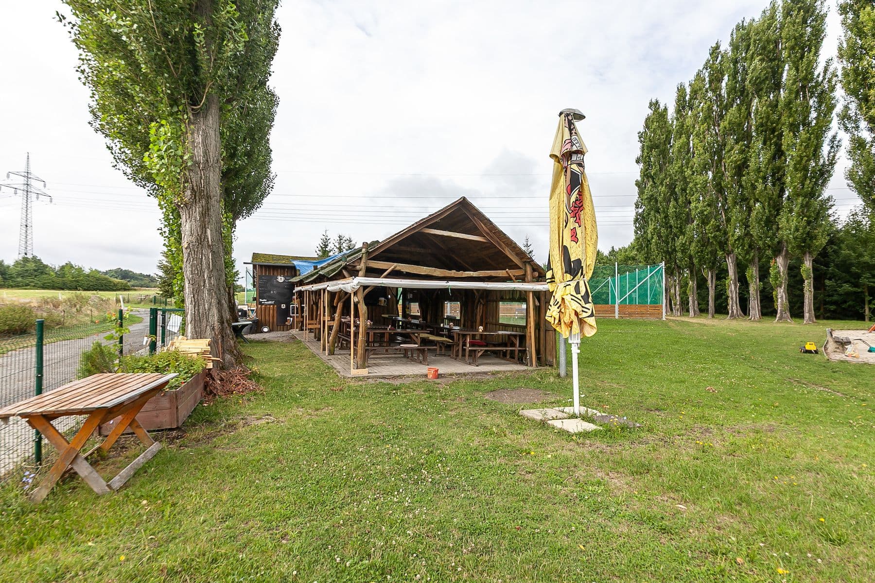 Prodej pozemku 2.145 m², Dolany, Dolany, Středočeský kraj Prodej pozemku 2.145 m², Dolany, Dolany, Středočeský kraj